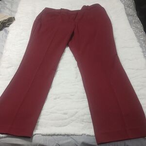 Liz Claiborne Maroon Pleated Dress Pants Bootcut Audra sz 10 Relaxed fit